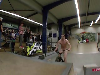 NAKED BMX CONTEST