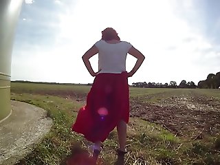 RED SATIN SKIRT WIND