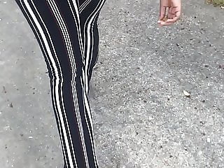 Ebony candid ass in leggings